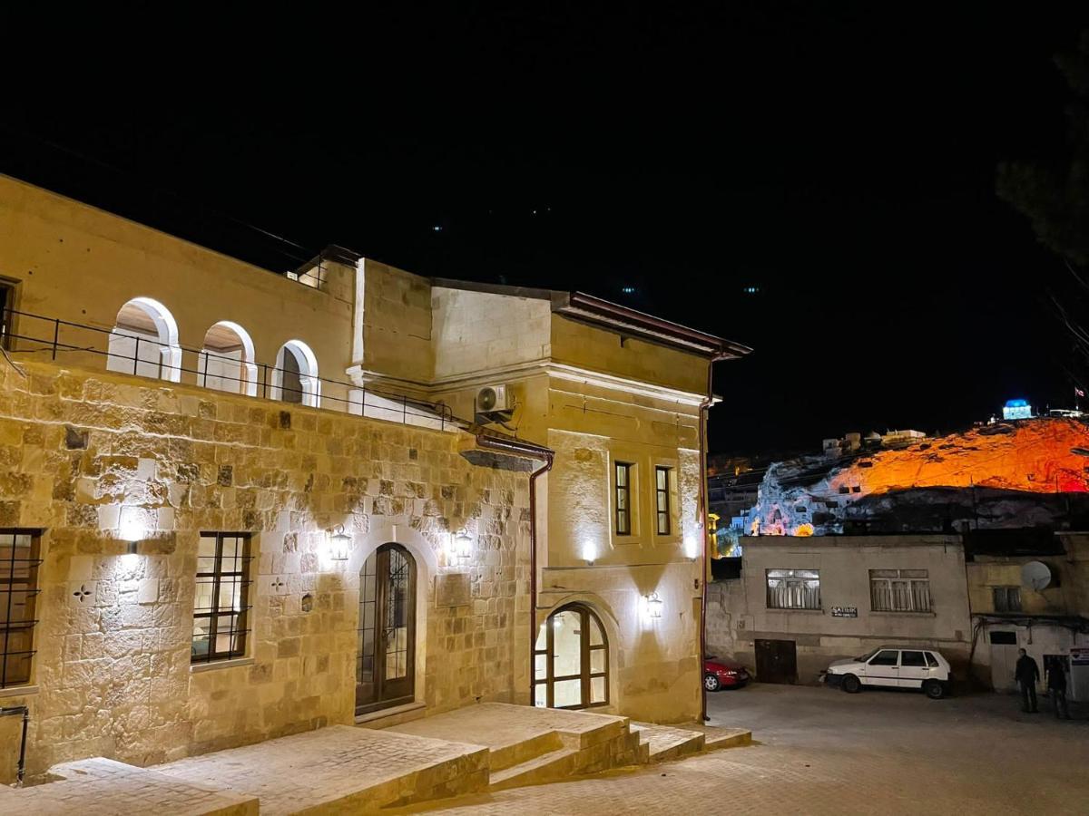 Evanthia Cave Suites Ürgüp Extérieur photo