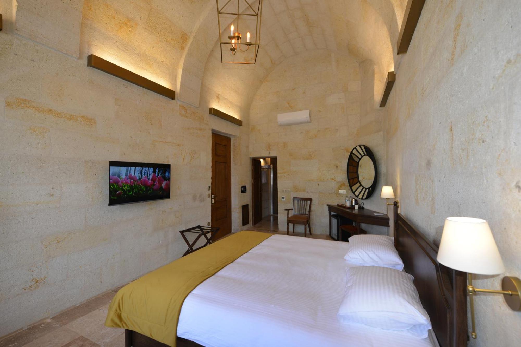 Evanthia Cave Suites Ürgüp Chambre photo