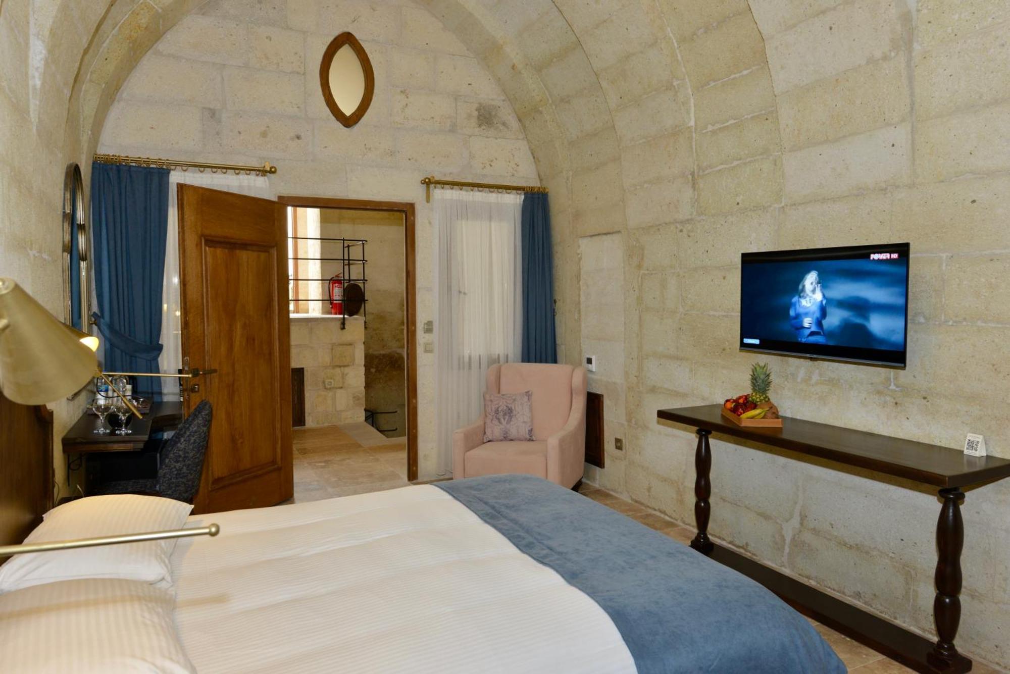 Evanthia Cave Suites Ürgüp Chambre photo