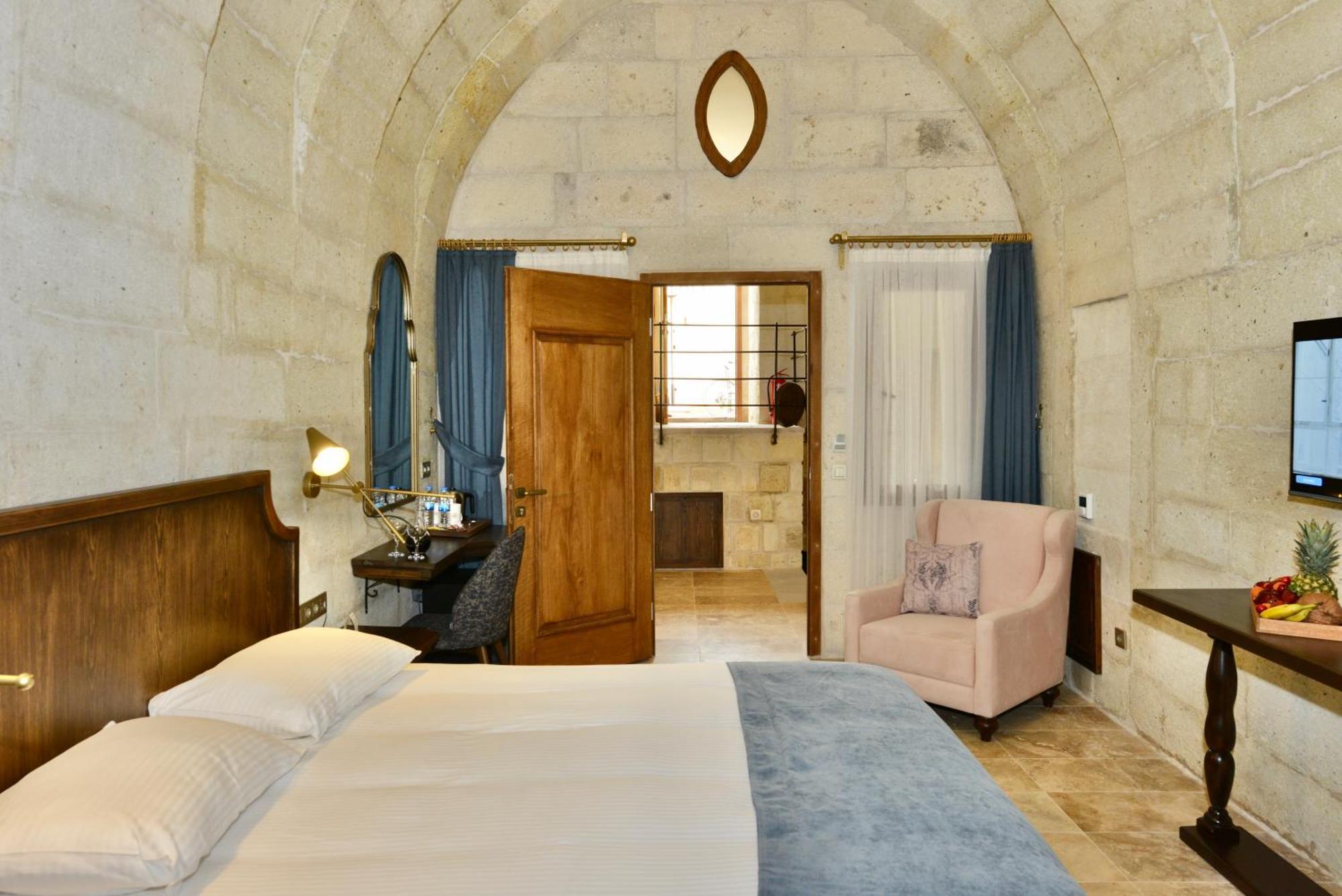 Evanthia Cave Suites Ürgüp Chambre photo